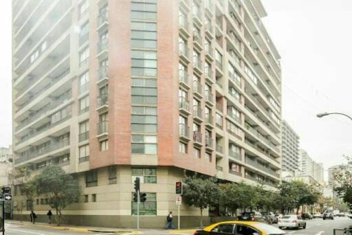 Depto 707 Excelente Ubicacion Metro Sta Lucia, Barrio Paris Londres Centro Santiago公寓 外观 照片
